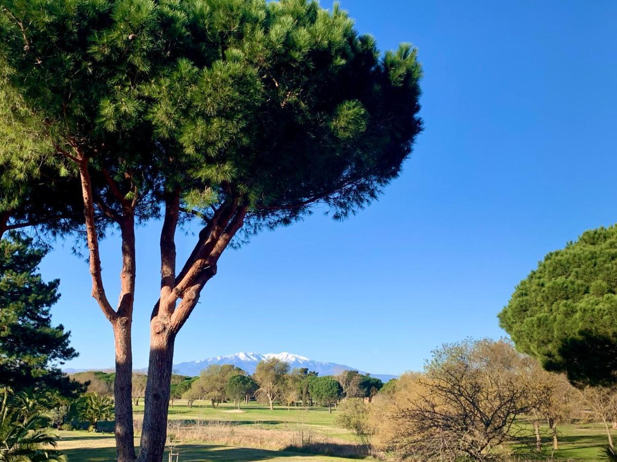 L' Appart Du Golf Сен-Киприен Екстериор снимка